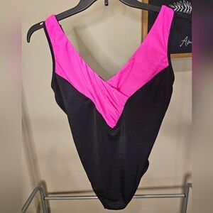LONGITUDE Women’s One Piece Black and Pink Swimsuit Size 14